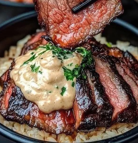 Korean BBQ Steak Bowls with Creamy Sauce