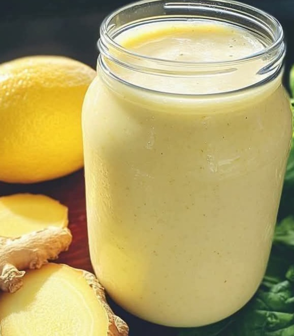 Creamy Lemon Ginger Morning Smoothie