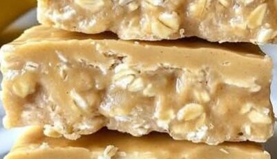 Banana Peanut Butter Oat Bars