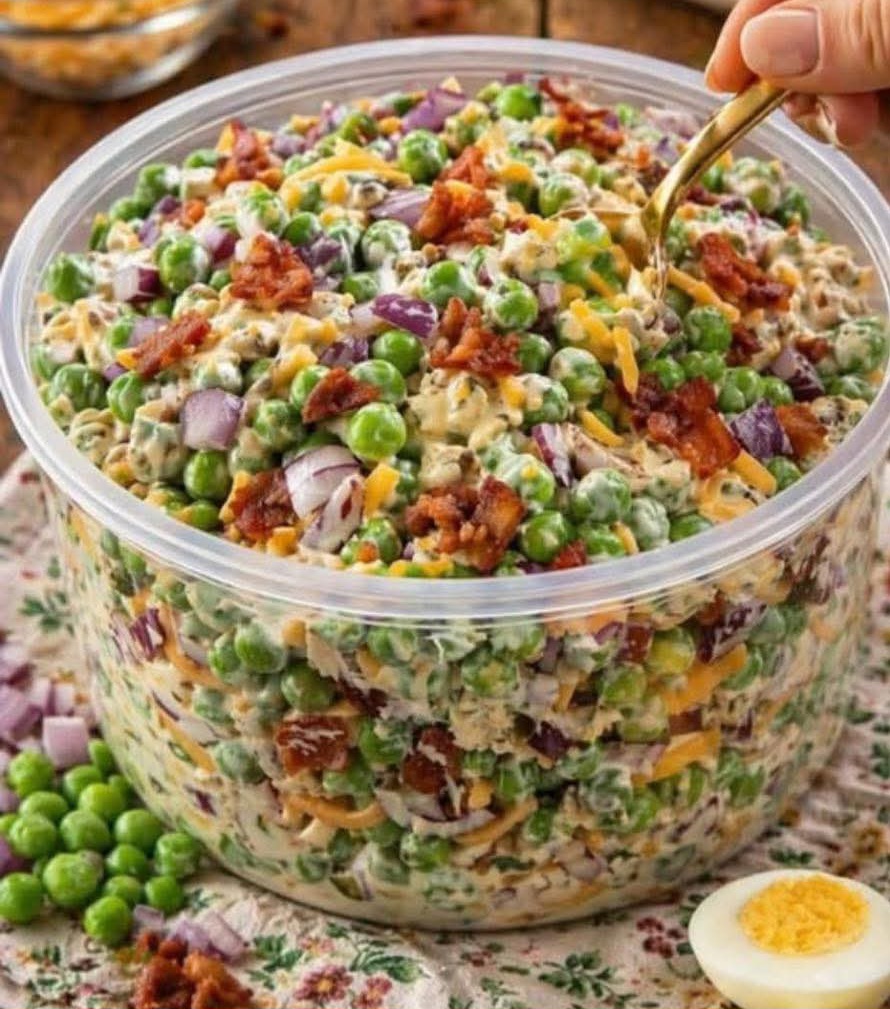The Ultimate Creamy & Crunchy Bacon Pea Salad