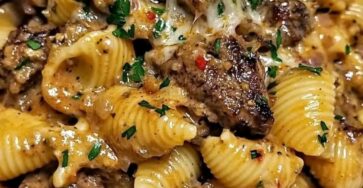 Garlic Steak and Shells Pasta
