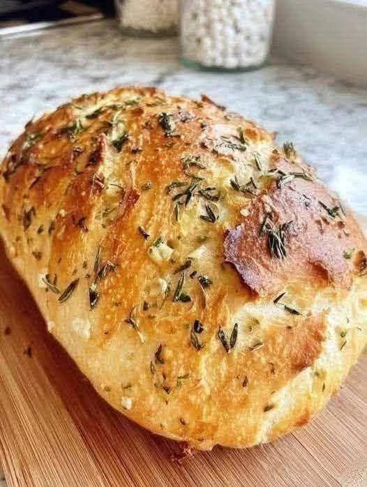 Rustic Garlic and Herb No-Knead Artisan Bread