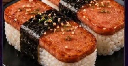 Classic Hawaiian Spam Musubi (Spam Sushi)