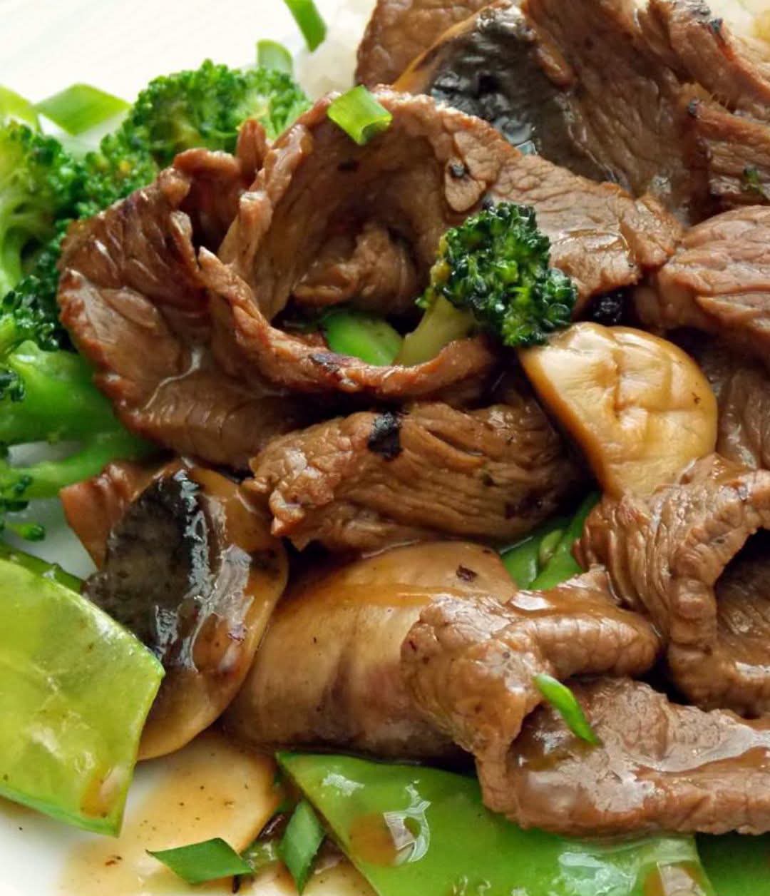 Beef and Mushroom Stir-Fry with Broccoli and Snow Peas