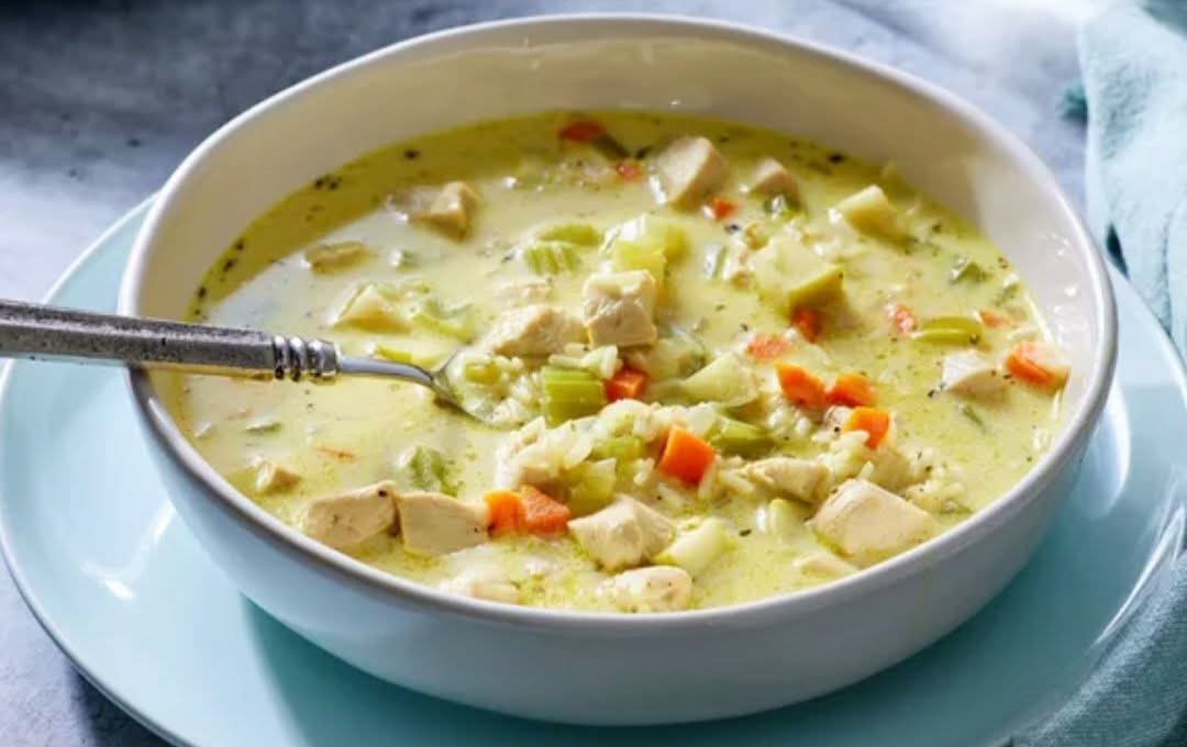 Chicken and Vegetable Rice Soup