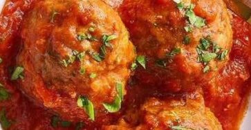 meatballs in tomato sauce
