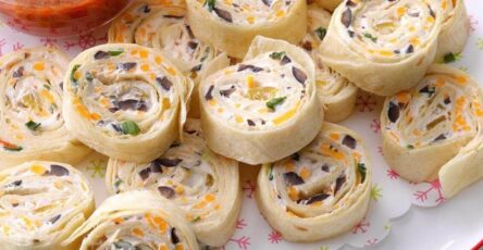 Olive and Green Chile Tortilla Pinwheels