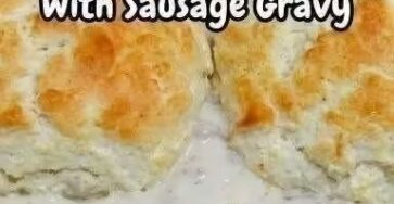 Buttermilk Biscuits with Sausage Gravy